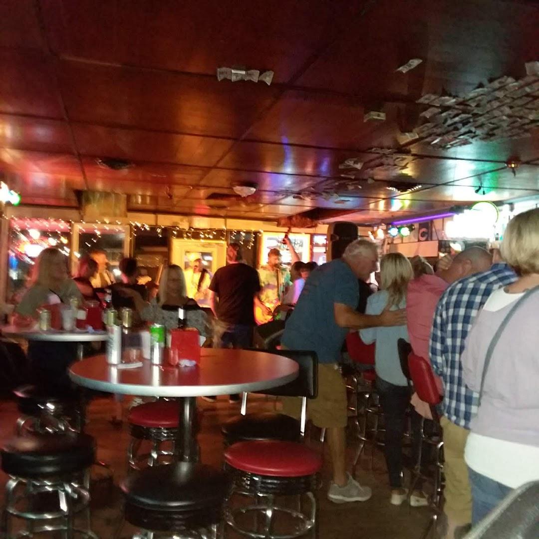 The Corner Tavern and Bistro